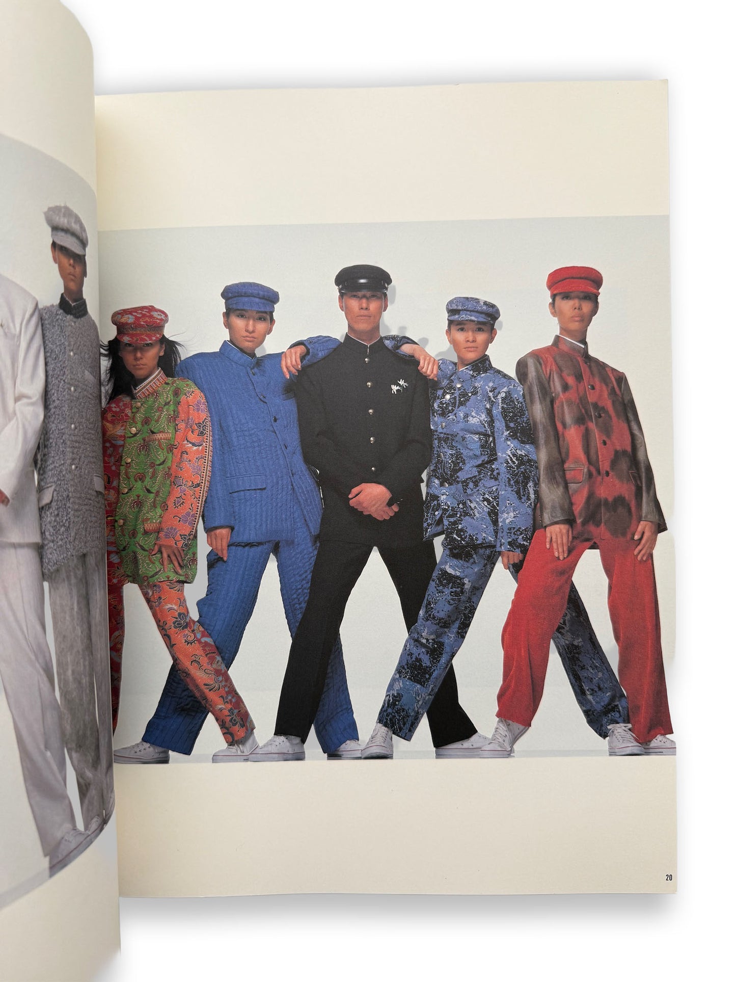 一生たち "Issey-tachi" ISSEI MIYAKE & MIYAKE DESIGN STUDIO 1970-1985